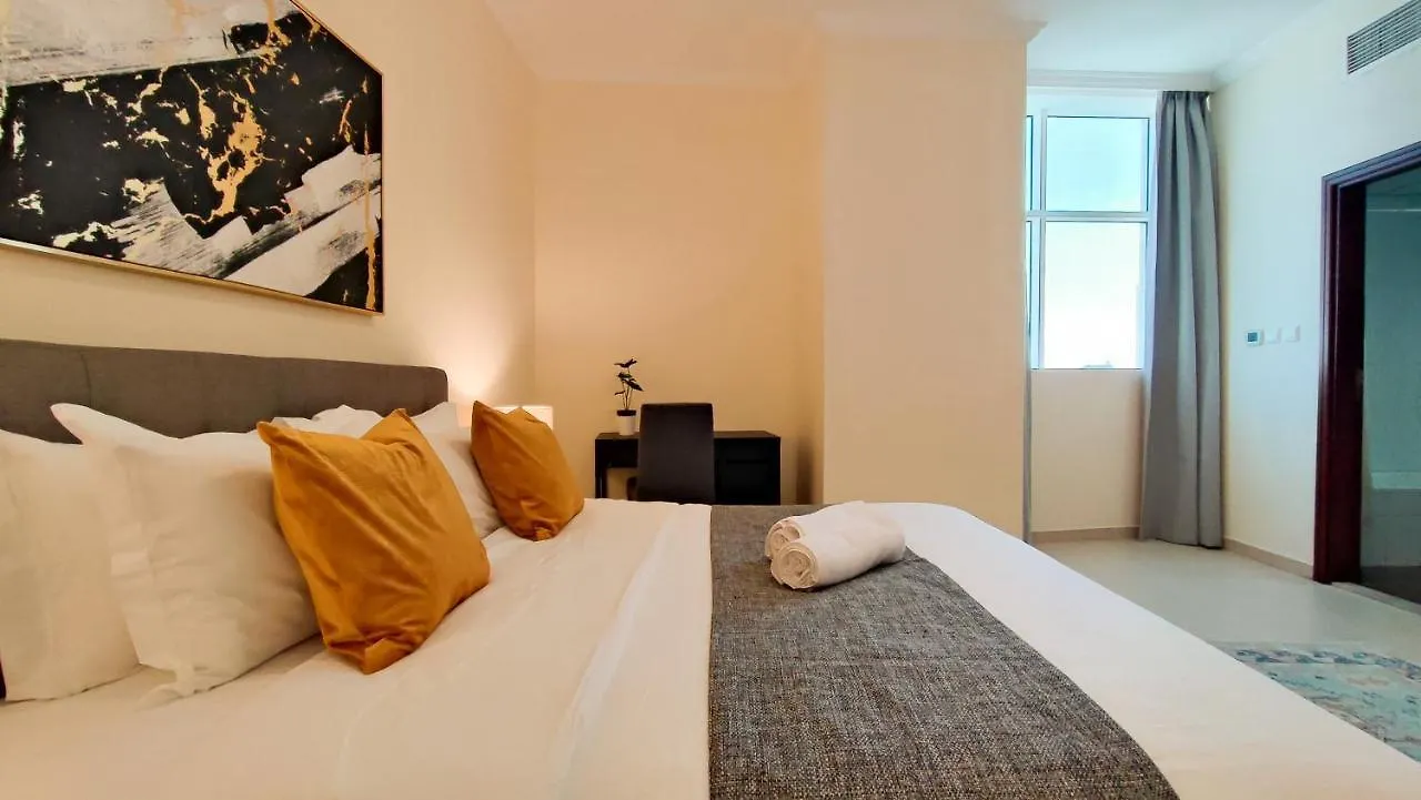 Apartment La Buena Vida Holiday Homes Large 2Br Apt Near Burj Khalifa & Dubai Mall