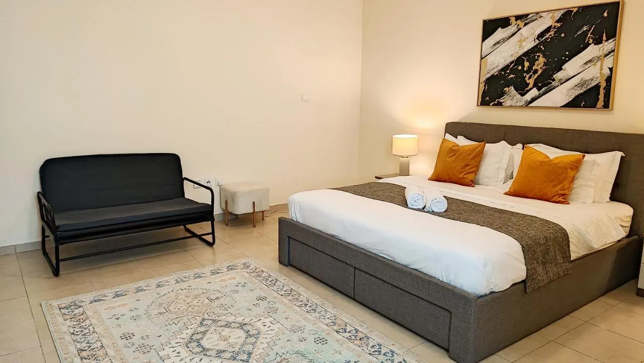 La Buena Vida Holiday Homes Large 2Br Apt Near Burj Khalifa & Dubai Mall 0*,